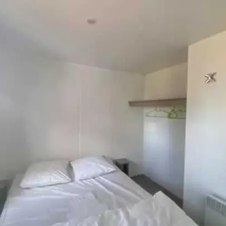 Kamp alanı 3 Etoiles - Piscine - Eebeca *